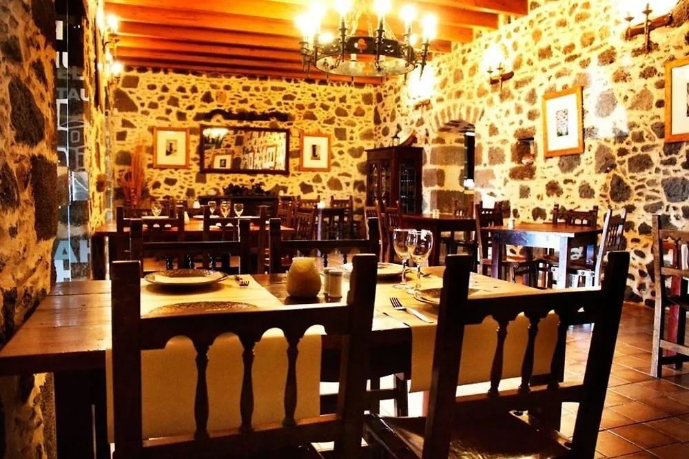 Guest house Hotel Rural Restaurante Mahoh Villaverde